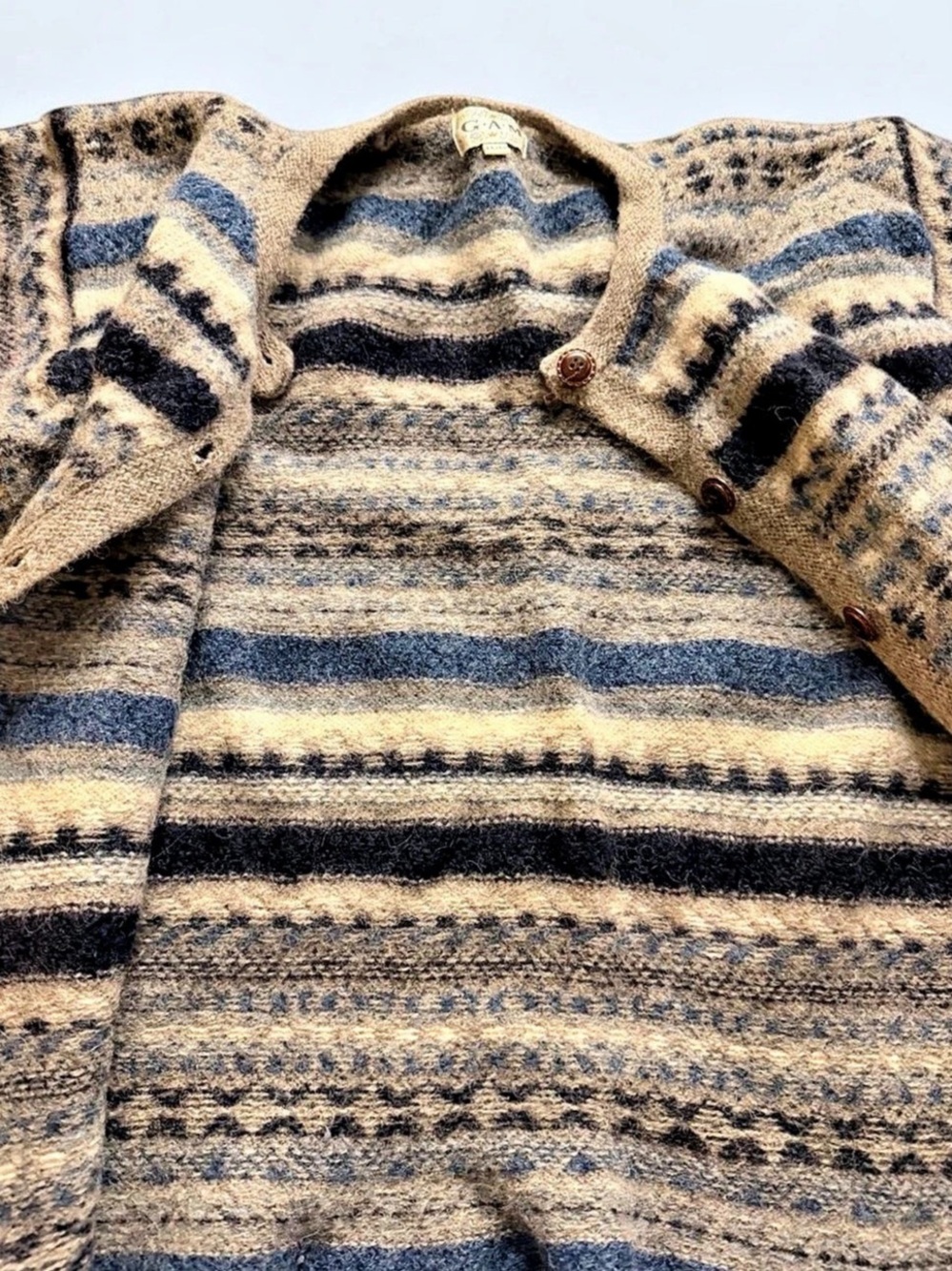 G.A.M Patterned Wool Cardigan Size Medium - Picture 5 of 5